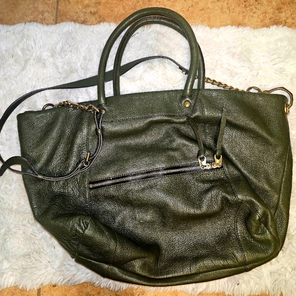 EUC~ORYANI olive green buttery soft leather designer bag